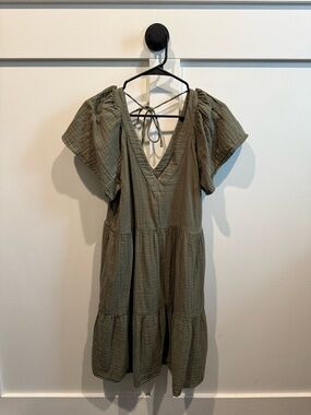 Old Navy Green V-Neck Tiered Mini Swing Dress - Medium Tall